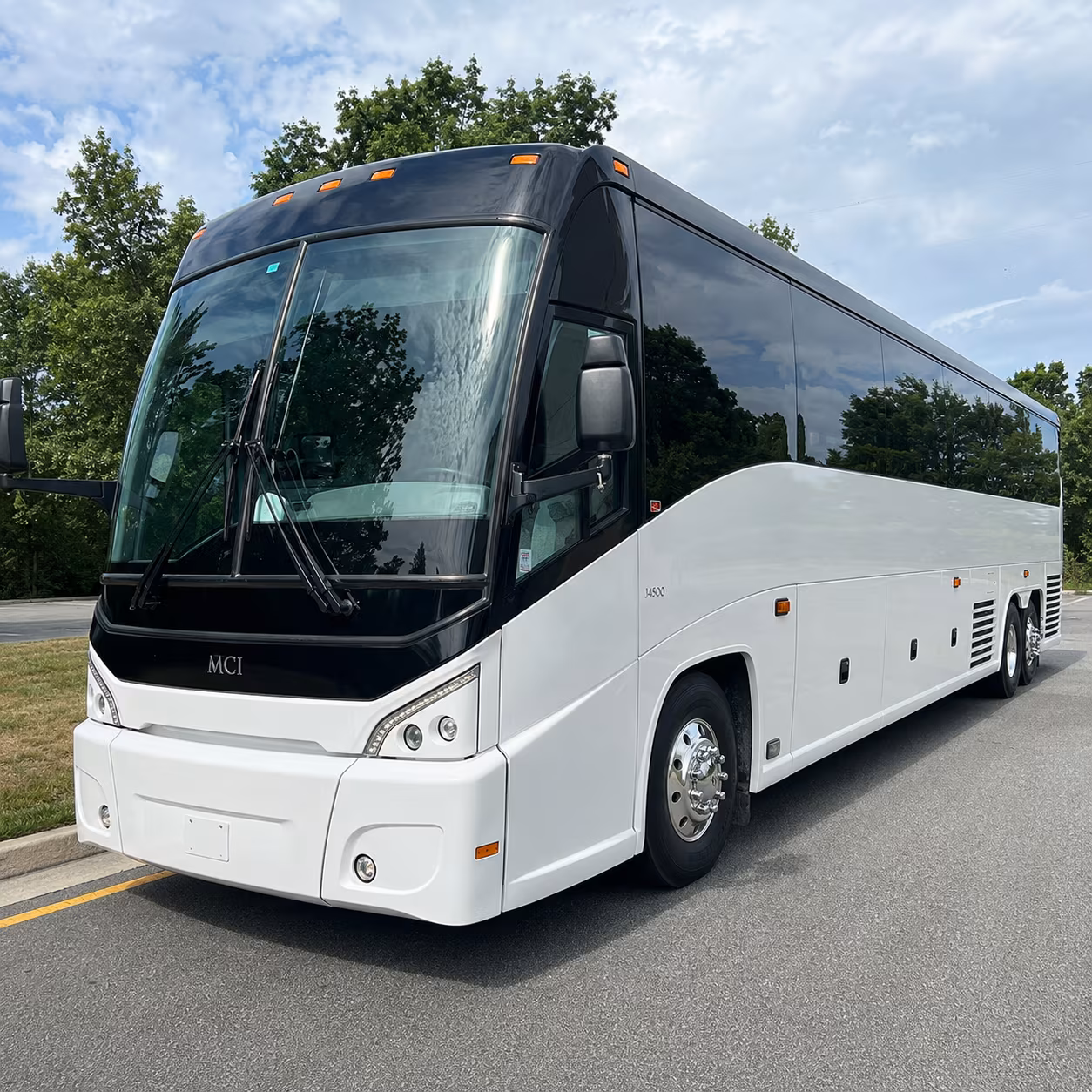 finding the right bus size for your la habra congregation has never been easier