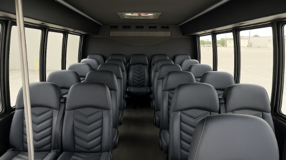 la habra 35 passenger minibus rental